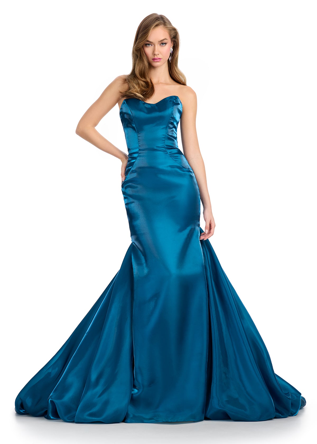 ASHLEYlauren 11996 Sweetheart Satin Ruffle Back Gown