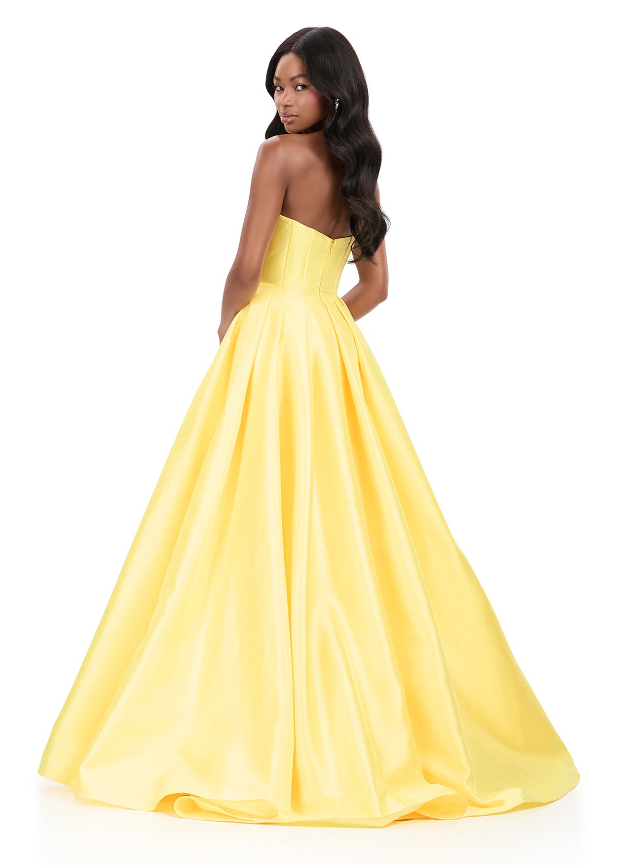 Red Prom Dresses | Prom Dresses | ASHLEYlauren Red Prom Dresses | Prom Dresses | ASHLEYlauren