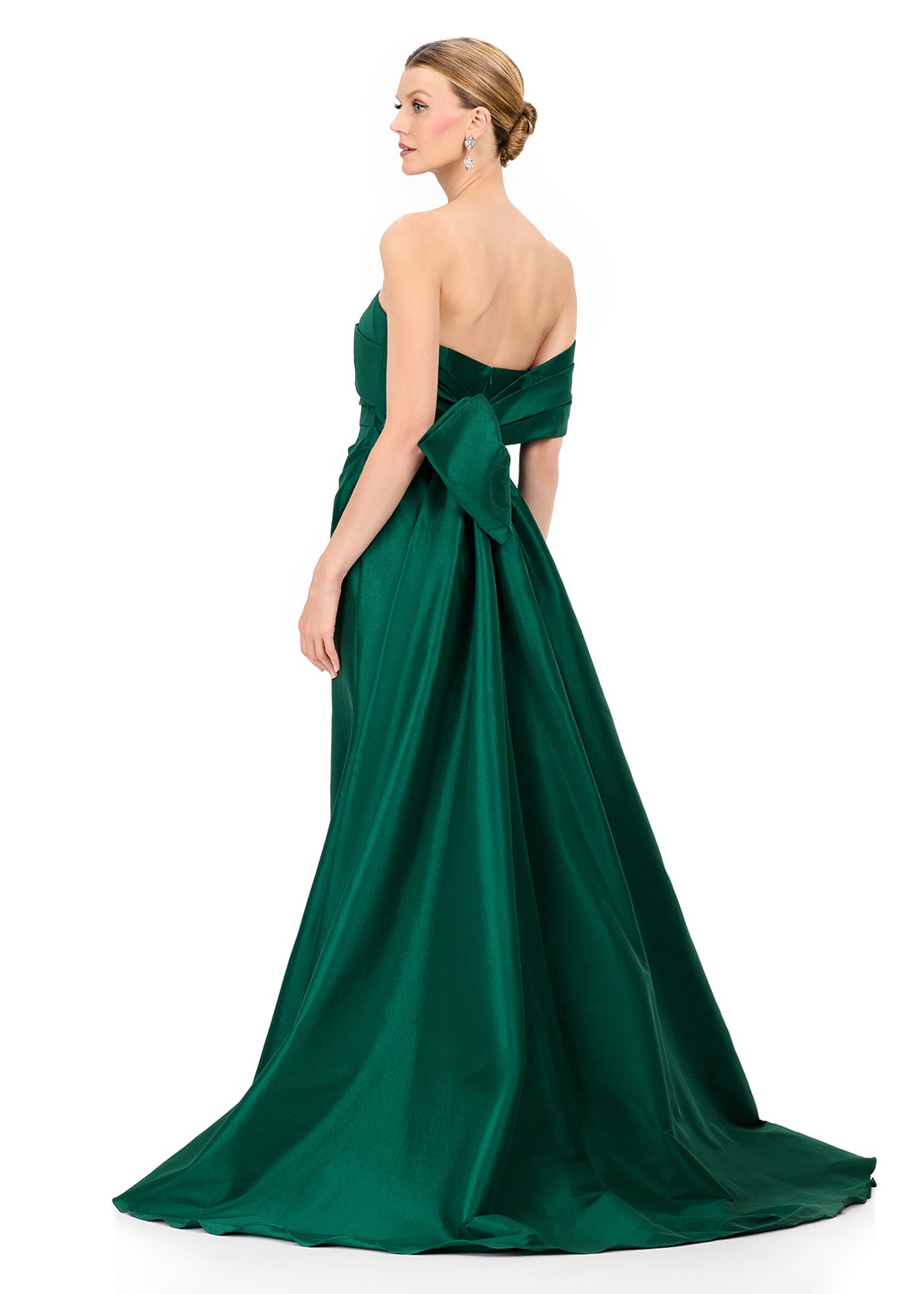 ASHLEYlauren E12323 – Off-Shoulder Taffeta Bow Mermaid Gown
