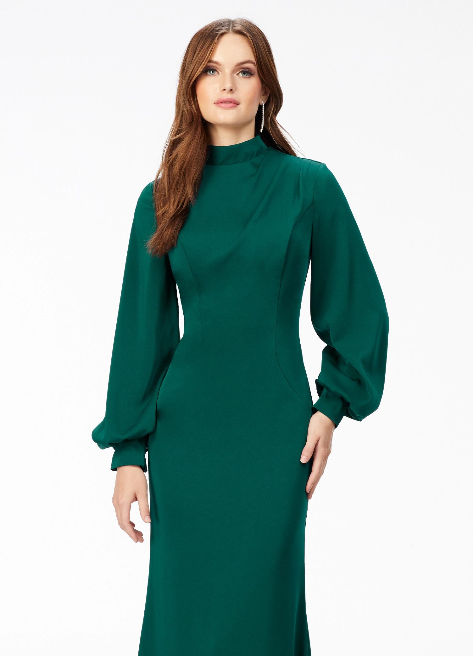 Emerald ASHLEYlauren 11219 – An ultra-glamorous high neckline crepe gown featuring balloon sleeves, contoured seaming for a perfect silhouette, an exposed zipper back, and a sweeping train. Ideal for making a sophisticated statement at any event.